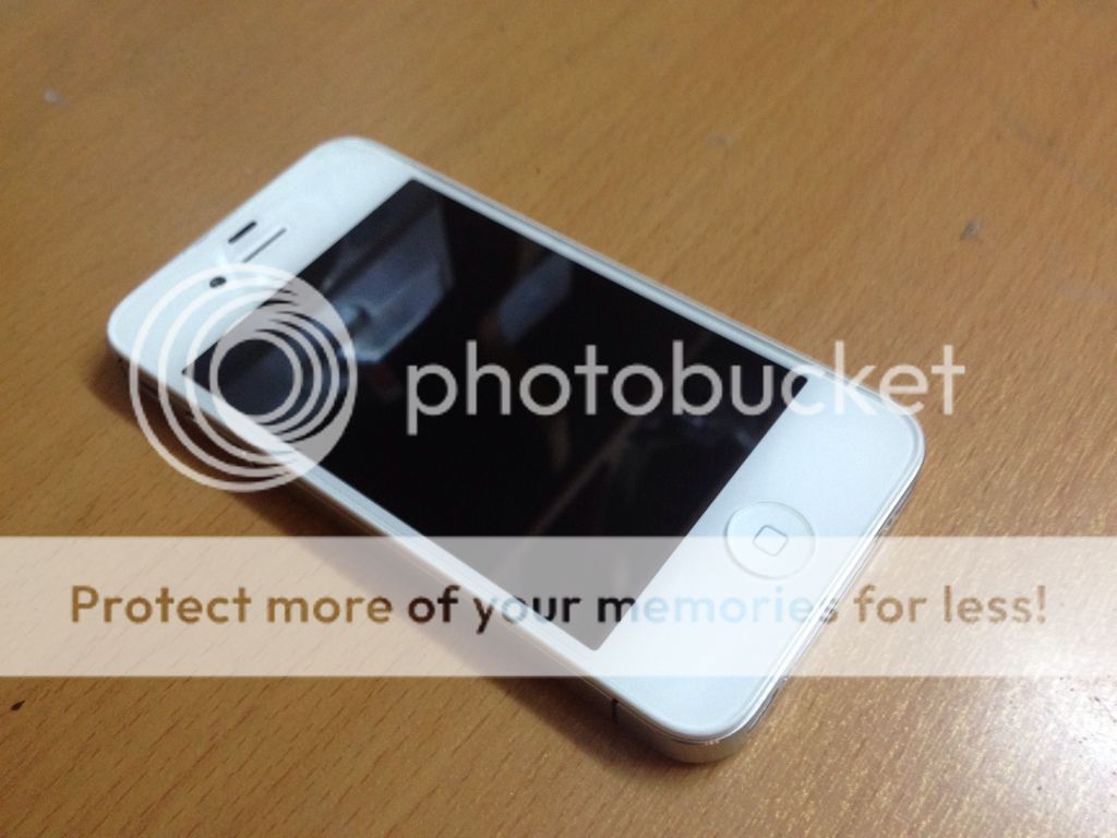 HCM - Cần bán iphone 4s hàng LL trắng 16gb 5tr6